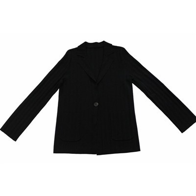 سترة نسائية سوداء كبيرة الحجم